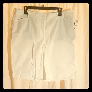 NWT *Talbots* white shorts